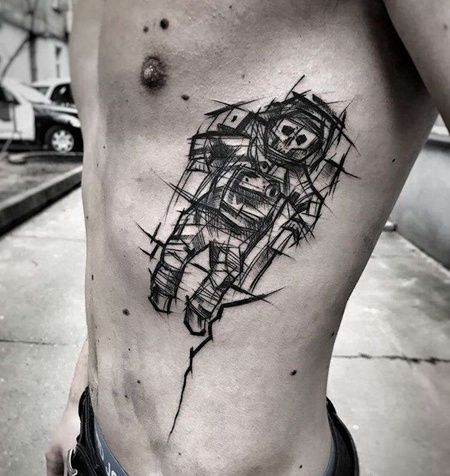 线条侧腰宇航员纹身图案