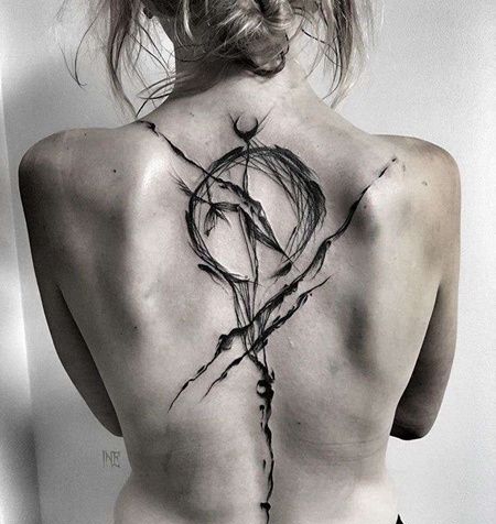 泼墨后背纹身图案