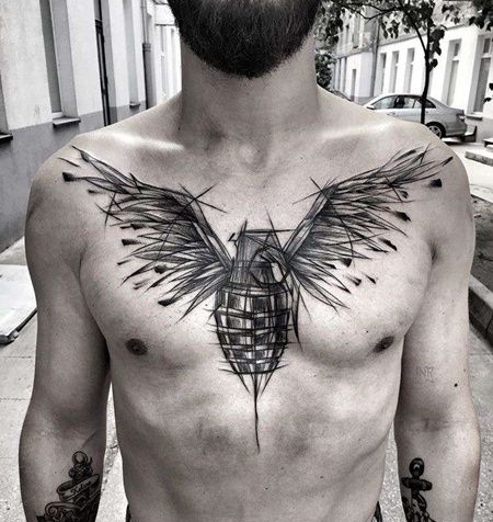 线条前胸手雷翅膀纹身图案