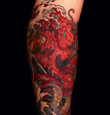 新传统小腿章鱼纹身图案