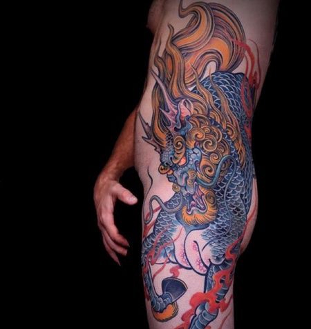 新传统侧腰麒麟纹身图案