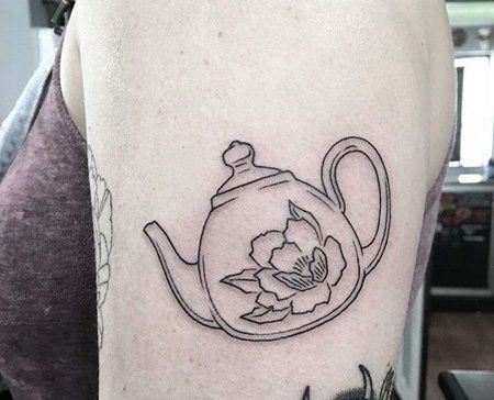线条大臂茶壶纹身图案