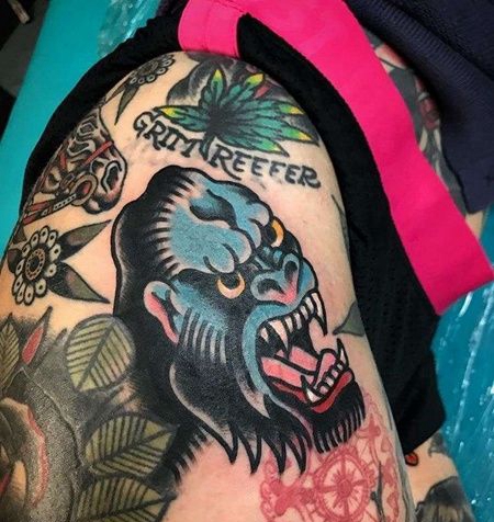 Old School大臂猩猩纹身图案