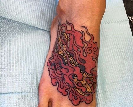 日式脚背金刚杵纹身图案