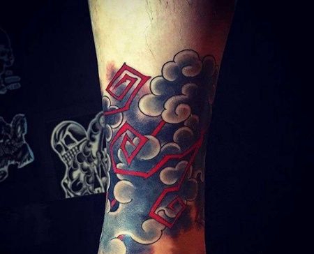 日式小腿云纹身图案