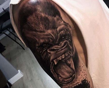 写实大臂猩猩纹身图案