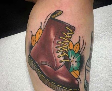 New School小腿鞋子纹身图案