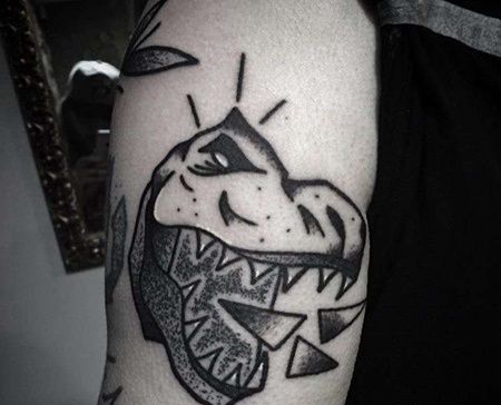 Old School大臂恐龙纹身图案