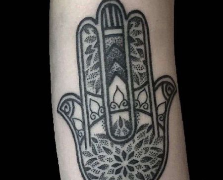 几何大臂手纹身图案