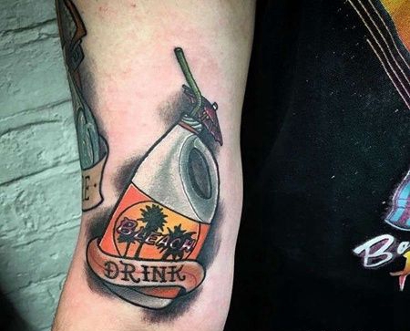 New School大臂洗衣液纹身图案