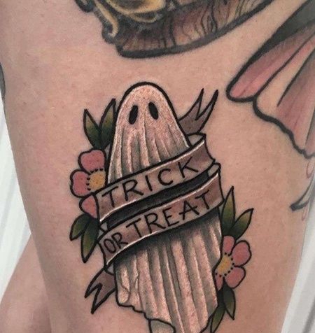 Old School大腿幽灵纹身图案