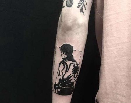 大臂人像纹身图案