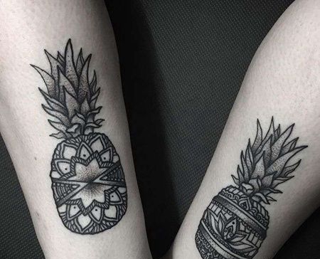 几何小腿菠萝纹身图案