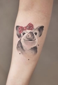 一组超可爱彩绘的手臂纹身图案