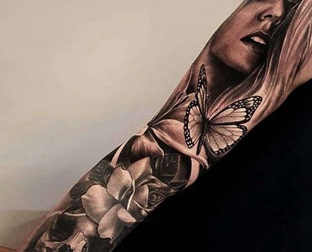 写实大臂蝴蝶纹身图案