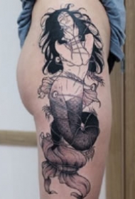 捆绑SM女郎的一组个性纹身图案