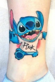 迪士尼动画的一组school彩色卡通纹身作品