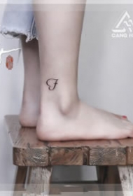 浓浓的夏日气息小清新纹身图案