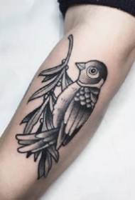 一组欧美特色的手臂纹身图案