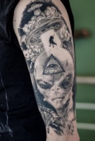 飞碟纹身 暗黑的飞碟外星人主题的9款纹身作品