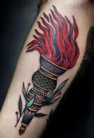 18款适合小臂和小腿school火炬纹身图案