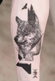 休斯顿纹身师Victor del Fueyo de la Torre几何+抽象写实的纹身作品