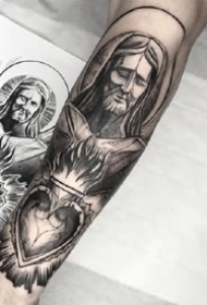 一组霸气的黑白男生纹身图案