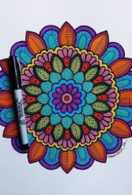 一组彩色的曼达拉梵花纹身素材图片