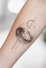 几何海浪浪花主题的9款黑灰纹身作品图片