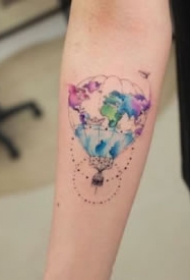 几款漂亮的小清新热气球纹身图片