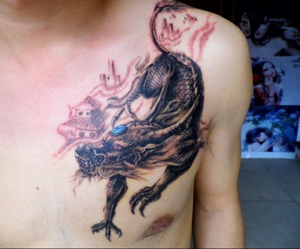 南昌天使烙印纹身秀图吧作品:肩部麒麟纹身图案