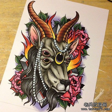 时尚很帅是一款羊头纹身手稿
