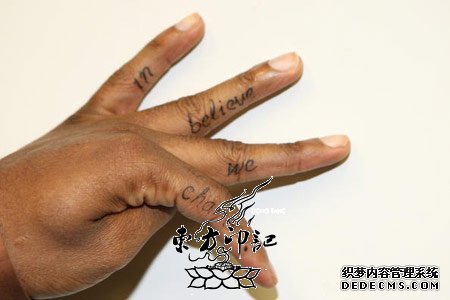 美国NBA阿里纳斯：用纹身支持奥巴马当选