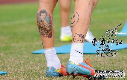 迪亚曼蒂开始训练  新添Hello kitty纹身抢眼