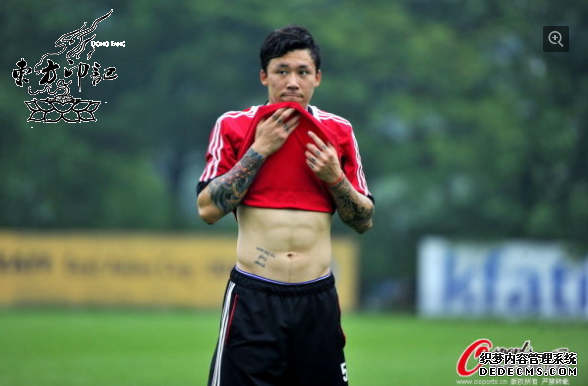 张琳芃纹身：一只胳膊留给家庭