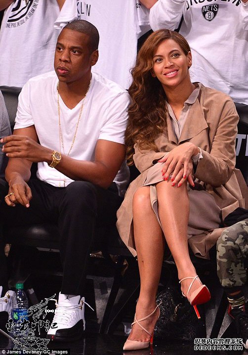 碧昂斯将去除其手指纹身