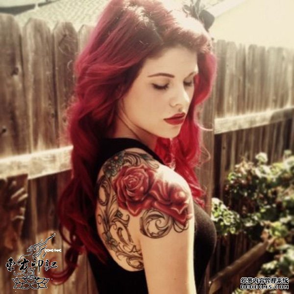 女性纹身为哪般?