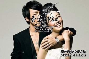 一部电视造就一对夫妻 纹身戒指见证甜蜜爱情