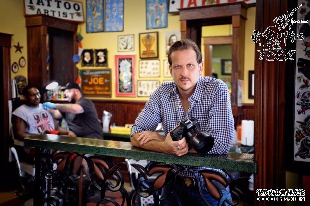 美国摄影师布莱恩-卡明斯镜头下的纹身大片 1