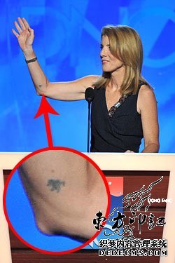 卡罗琳?肯尼迪蝴蝶纹身源于一个赌博游戏