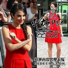 粉丝遭遇诵读困难症纹身师 模仿偶像纹身出错