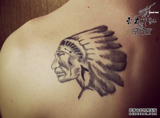 盘点贾斯汀比伯身上的头像纹身 2