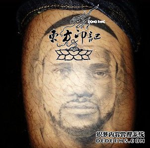 球迷纹詹皇头像纹身 詹皇表示很酷很吓人