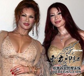 日本名媛姐妹秀爆乳 秀透视装曝私处纹身