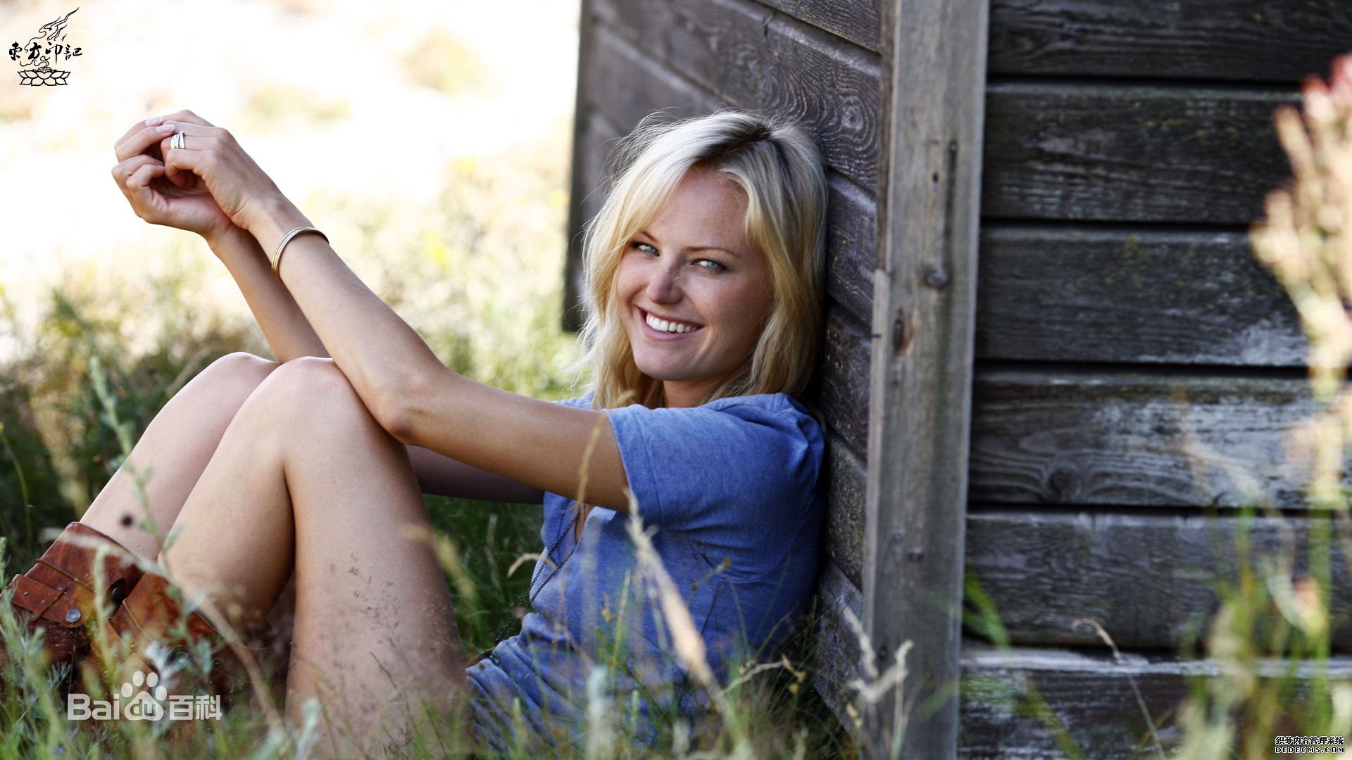 好莱坞女星玛琳-阿克曼离婚 修改纹身重新启程