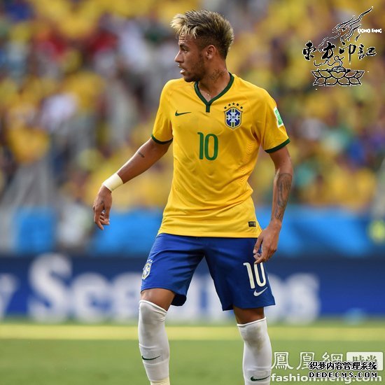 盘点巴西当红球星内马尔的全身纹身