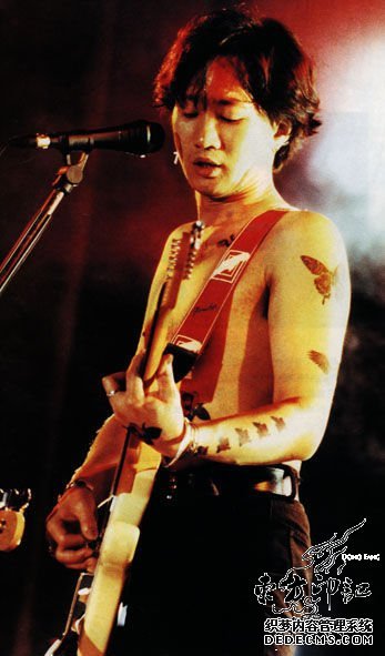 黄贯中：家驹的纹身都是临时画上去的!