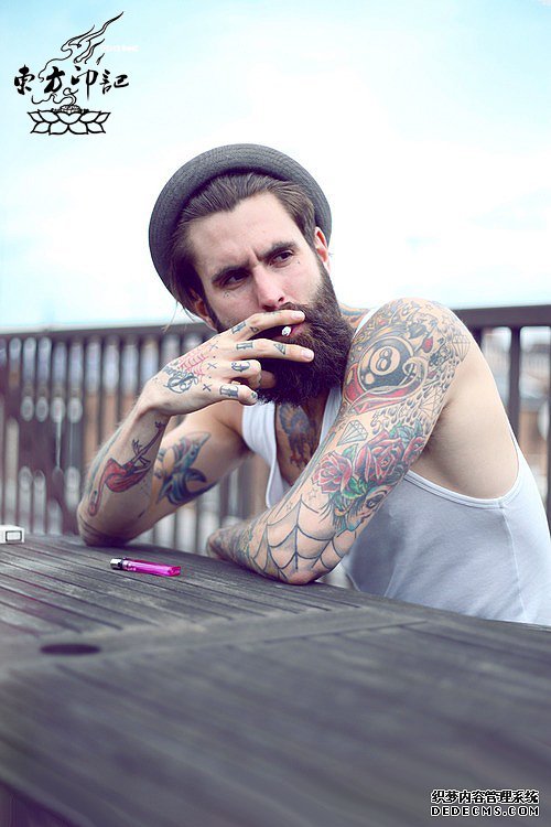 当红大胡子纹身男模特——Ricki Hall