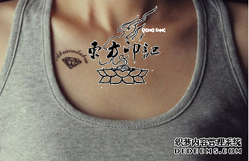 “隐秘而伟大”——适合清纯妹子的点状纹身