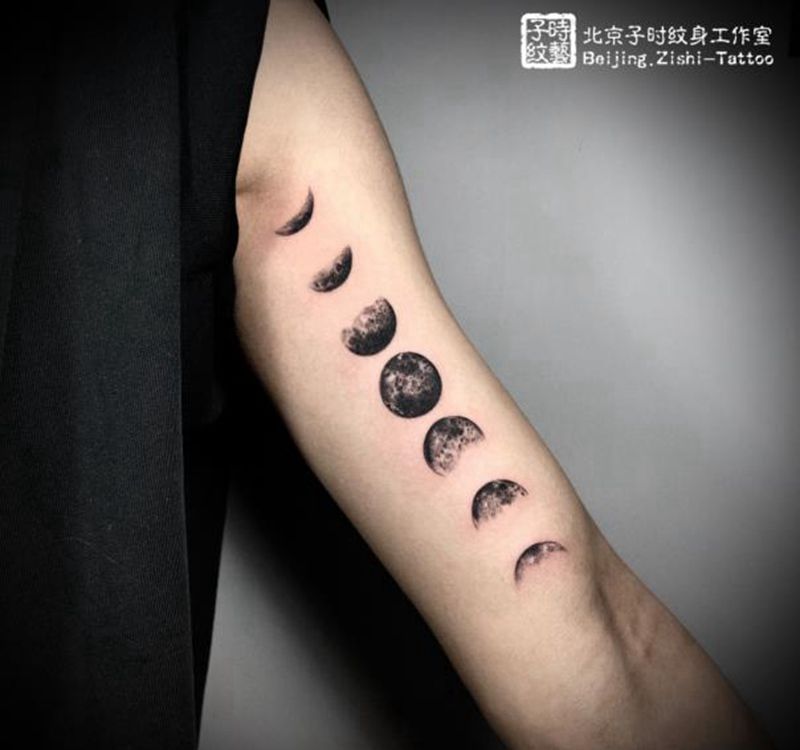 阴晴圆缺纹身图片_手臂月牙月亮纹身图案